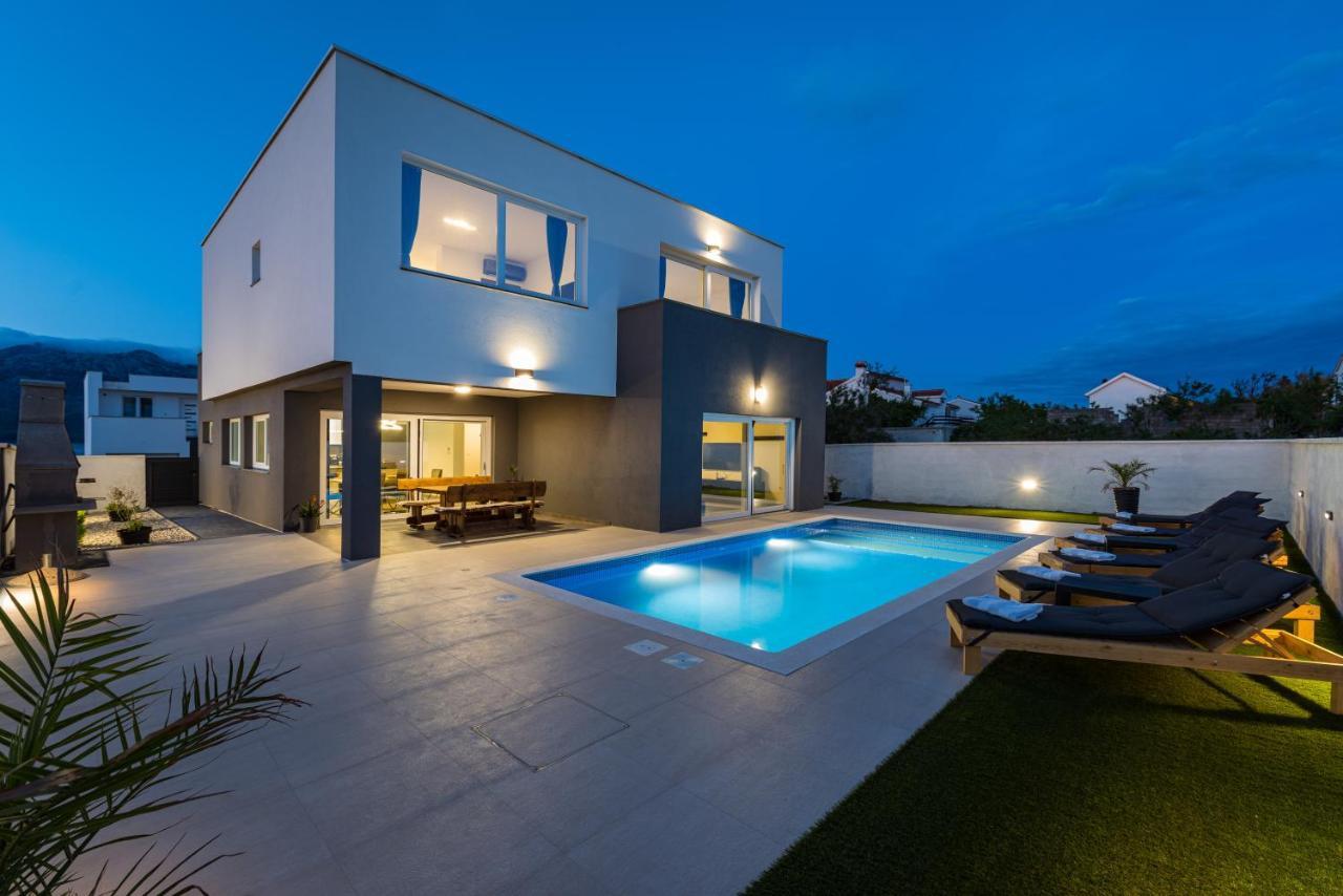Luxury Villa Noemi Ražanac Exterior foto