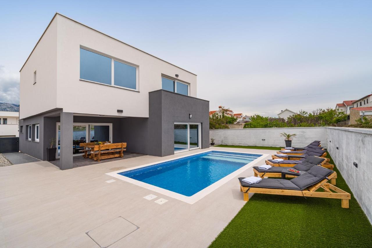 Luxury Villa Noemi Ražanac Exterior foto