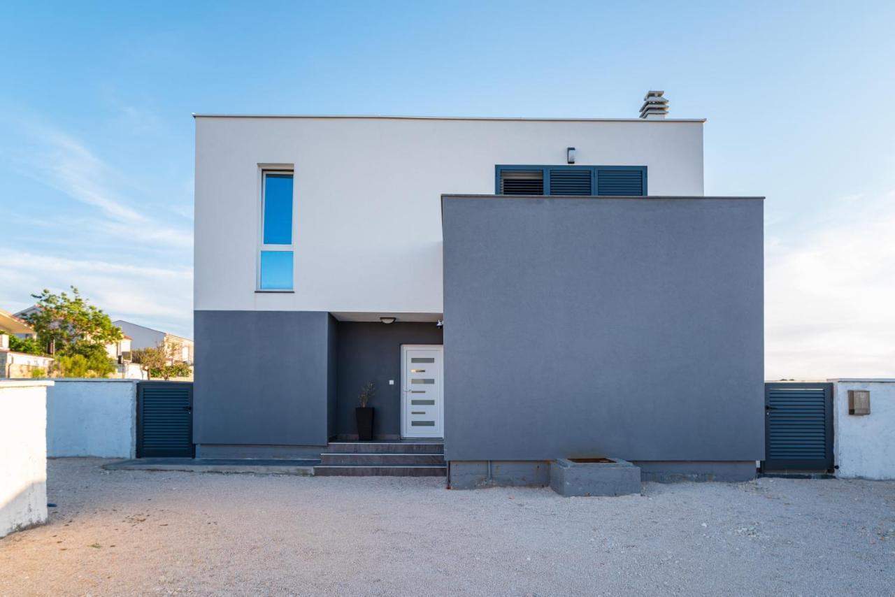 Luxury Villa Noemi Ražanac Exterior foto